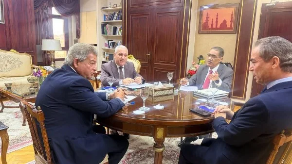مصر تستعد لمؤتمر ديسمبر للإعلام: خريطة طريق شاملة لتطوير المنظومة الإعلامية تحت إشراف رشوان ورؤساء الهيئات