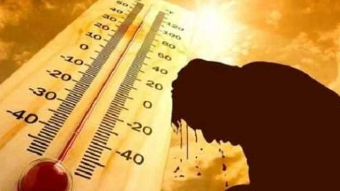 طقس شديد الحرارة والرطوبة في مصر الأربعاء: رياح مثيرة للرمال وتأثيرات على الرؤية