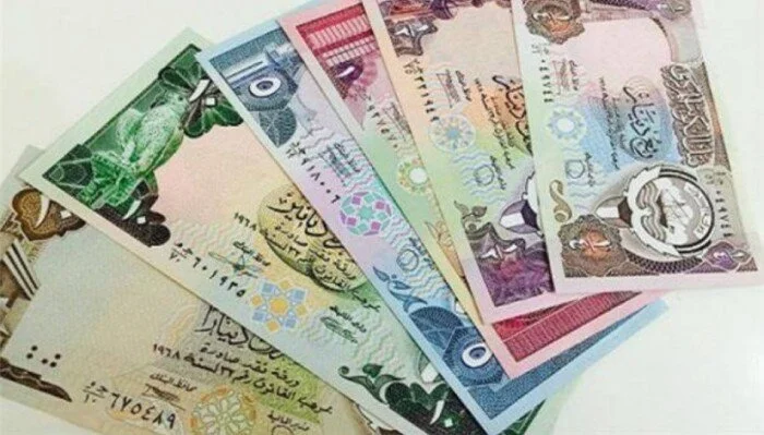 سعر الدينار الكويتي مقابل العملات الأخرى اليوم الأربعاء 22 يوليو 2026
