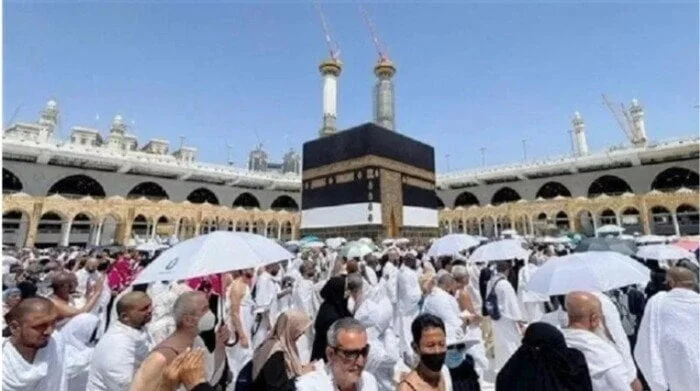 استعدادًا لموسم العمرة 2026: تعرف على الفئات والأسعار والوثائق المطلوبة للحجز