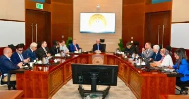 نائب رئيس الوزراء الاقتصادي يناقش مع اتحاد المستثمرين سبل تعزيز دور القطاع الخاص في التنمية الاقتصادية