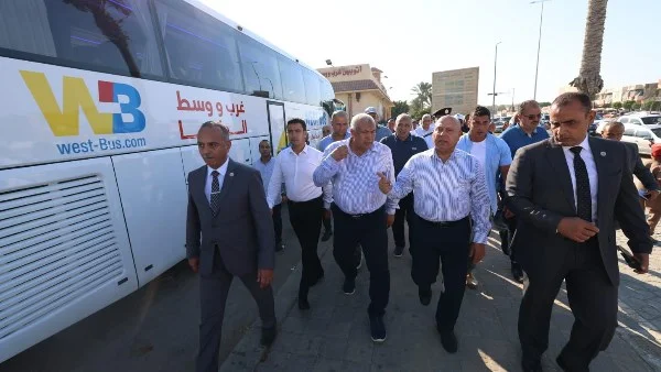 كامل الوزير يوجه بتعزيز كفاءة خدمات النقل في مرسى مطروح خلال جولته التفقدية