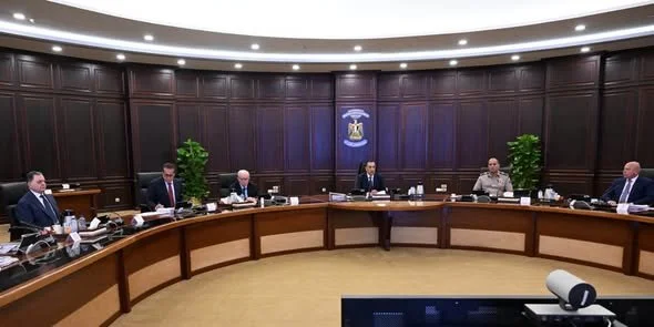 مجلس الوزراء يوافق على إنشاء منطقة استثمارية جديدة بمدينة الشروق باستثمارات 7.6 مليار جنيه