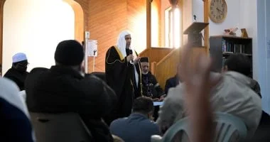 الأمين العام لرابطة العالم الإسلامي يتفقد مسجد النور في كرايستشيرش ويؤكد دعم الرابطة للمجتمع المسلم