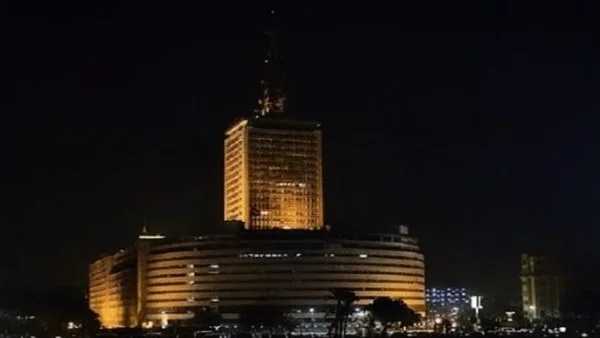 انطلاق البث التلفزيوني في مصر: كيف أضاءت 'هنا القاهرة' حياة المصريين وصنعت تاريخًا مشتركًا
