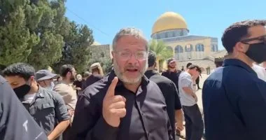 بن غفير يعلن عن تحول تاريخي في الصلاة بالقدس: اليهود يصلون في جبل الهيكل كما لم يحدث من قبل