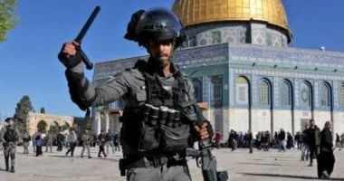 تحذيرات من تصعيد خطير في القدس: اقتحام واسع للمستوطنين يهدد سيادة المسجد الأقصى