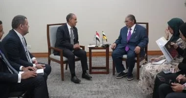 مصر وبروناي تعززان العلاقات الثنائية في لقاء وزيري الخارجية على هامش قمة الآسيان