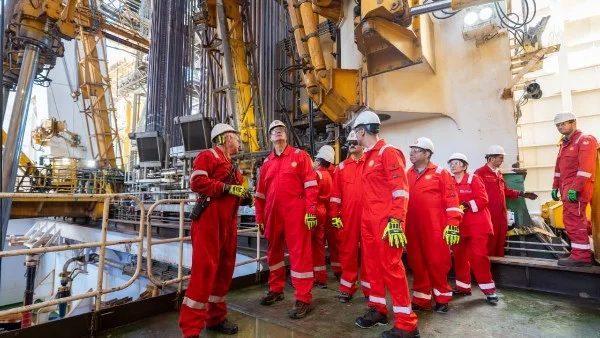 اكتشاف بترول خام على عمق 6500 متر غرب البحر المتوسط: بداية جديدة للاستثمار في الطاقة