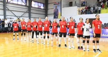 منتخب مصر للناشئات يتألق ويحقق فوزاً ساحقاً على المغرب في بطولة أفريقيا للكرة الطائرة بالإسكندرية