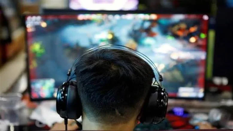 ألعاب الفيديو تحت المجهر: اتهامات لشركات الألعاب باستغلال الأطفال في آليات إدمانية