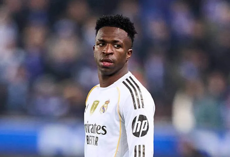 أرسنال يستهدف ضم فينيسيوس جونيور من ريال مدريد لتعزيز صفوفه في الموسم المقبل