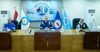 مصر تحقق أعلى مستويات إنتاج النفط الخام في عامين بفضل استراتيجيات تعزيز الاستثمار والتكرير
