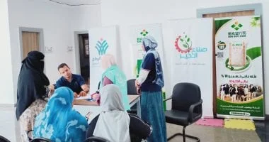 صناع الخير تواصل دعم الأسر الأولى بالرعاية بتسليم دفعة جديدة من مساعدات مبادرة 'أمل جديد