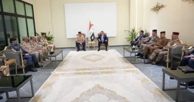 وزير الداخلية الكويتي يلتقي محافظ البصرة لبحث تعزيز الأمن والتعاون الثنائي