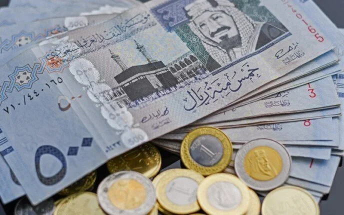 استقرار سعر الريال السعودي أمام الجنيه المصري في البنوك المصرية اليوم الأحد 26 يوليو 2026