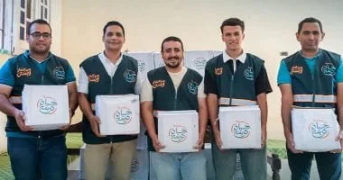 حياة كريمة تعزز التكافل الاجتماعي بتوزيع 20 ألف كرتونة غذائية على الأسر المحتاجة
