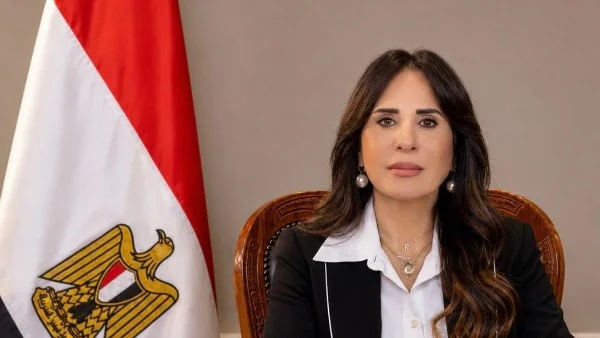 وزيرة الإسكان تستعرض تقدم مشروعات مياه الشرب والصرف الصحي في 7 محافظات ضمن مبادرة حياة كريمة