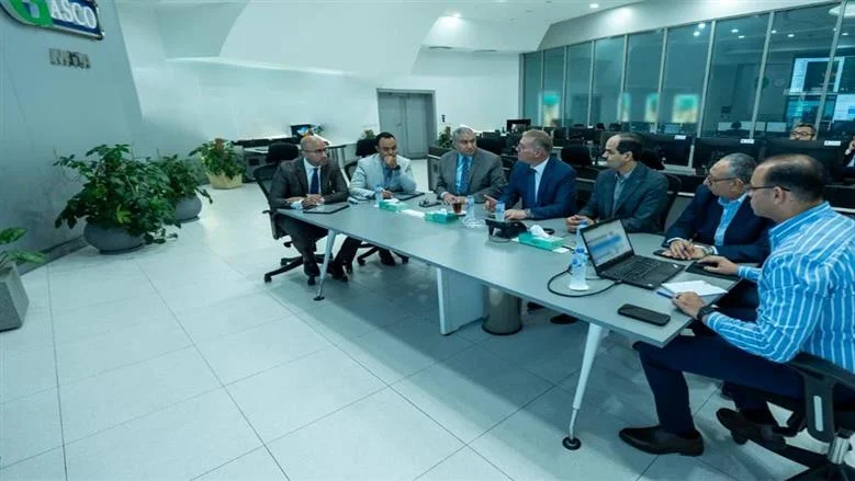 وزير البترول يؤكد تأمين احتياجات السوق المحلية من الغاز الطبيعي رغم ذروة الاستهلاك