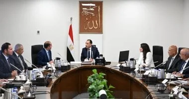 رئيس الوزراء يترأس اجتماعًا لمتابعة تشغيل وصيانة محطات معالجة الصرف الصحي في مصر