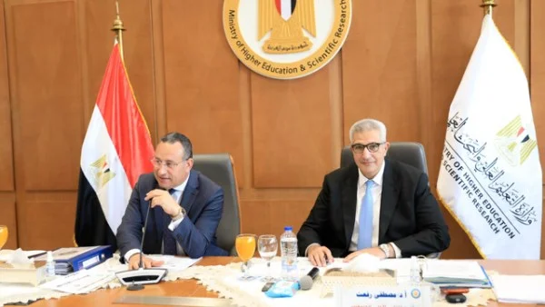 وزير التعليم العالي يعجل بإنهاء التنسيق الإلكتروني للقبول في الجامعات للعام الجديد