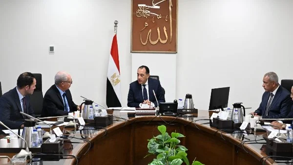 رئيس الوزراء المصري يراقب التطورات في خطة إعادة هيكلة الشركات الحكومية لتعزيز الاقتصاد