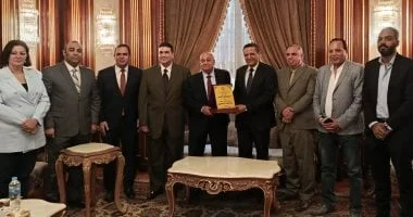 نقيب الصحفيين: القضاء هو الحامي الأساسي لحرية الرأي والتعبير في مصر
