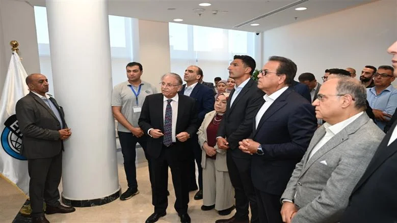 وزير الصناعة: مصنع «إيبيكو 3» يعزز الأمن القومي ويعكس استراتيجية توطين صناعة الدواء في مصر