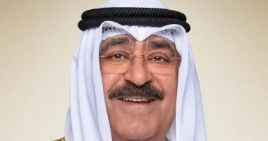 أمير الكويت ورئيس وزراء بريطانيا يتبادلان الرؤى حول التطورات الإقليمية والدولية في اتصال هاتفي