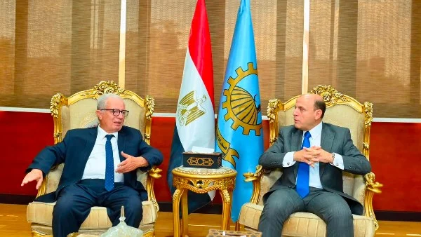 حسين عيسى: الدولة تعزز تنافسية الاقتصاد من خلال دعم الصناعة الوطنية في الغربية