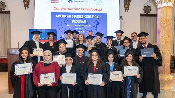 احتفالية مميزة في القاهرة بتخريج أول دفعة من برنامج شهادة الدراسات الأمريكية