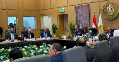منال عوض: إطلاق منصة مصر الرقمية لتبسيط تراخيص المحال العامة وتعزيز التحول الرقمي