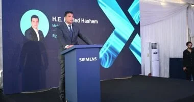 وزير الصناعة: مصنع سيمنس الجديد يعزز التصنيع المحلي ويعكس ثقة المستثمرين في الاقتصاد المصري