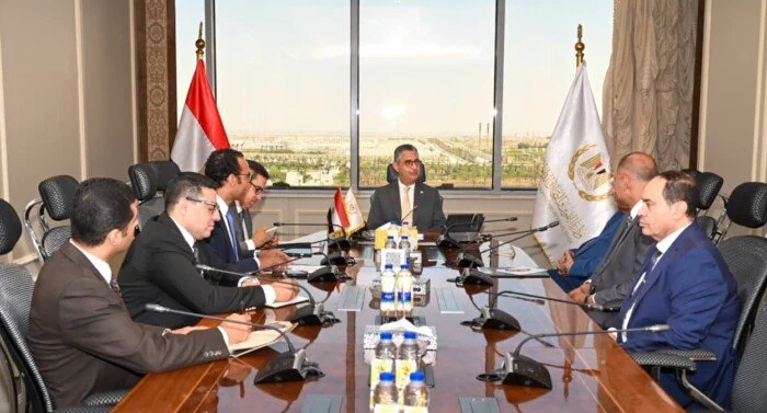 وزارة التموين تعلن استعداد المخابز البلدية لتطبيق نظام الخصم المباشر لتعزيز كفاءة توزيع الخبز المدعم