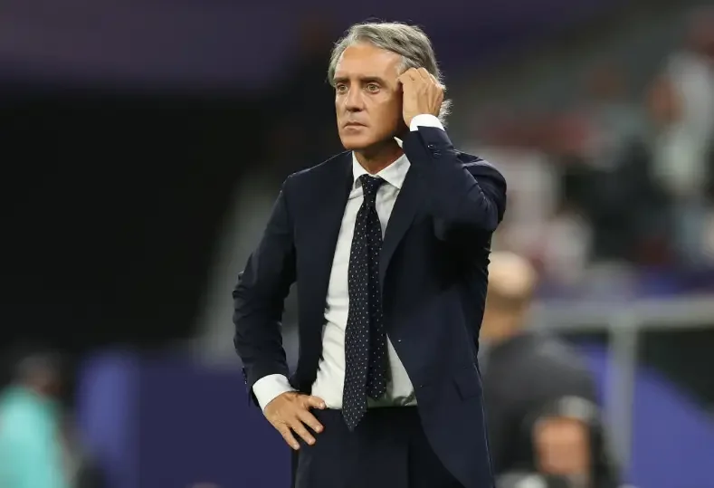 روبرتو مانشيني يعود لتدريب منتخب إيطاليا في ولاية جديدة لتعزيز آمال التتويج العالمي