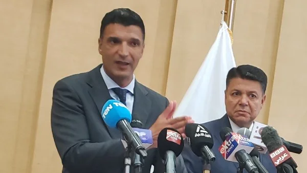 تحفيز الاستثمار الصناعي في مصر: تعديل قانون المجمعة العشرية لتسهيل إجراءات التراخيص
