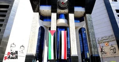 إطلاق جائزة «محمد الشارخ» لتكريم المراجعين اللغويين بقيمة 50 ألف جنيه سنويًا لتعزيز جودة اللغة العربية في الإعلام