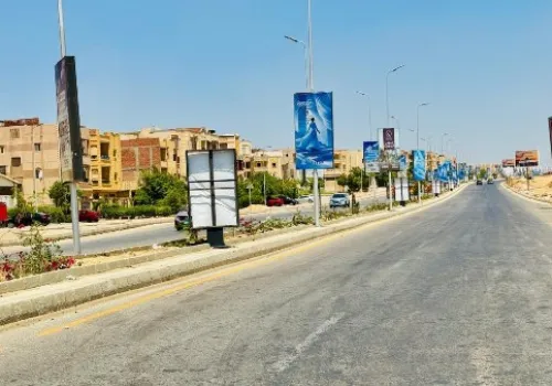 وزيرة الإسكان تتابع تقدم مشروعات البنية التحتية في مدينة العبور الجديدة