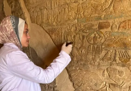 اكتشاف ثلاث مقابر صخرية من عصر الدولة الحديثة في جبانة البوباسطيون: إنجاز جديد للبعثة الأثرية المصرية