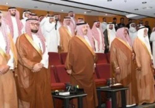 أمير عسير يكرم المبدعين في حفل احتفائي يعزز ثقافة الوفاء والانتماء للمجتمع