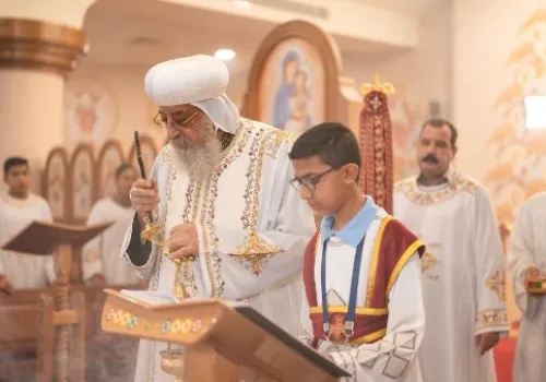 قداسة البابا تواضروس الثاني يقود قداس الأحد مع الأطفال في ملتقى لوجوس چونيور بروح من الإيمان والاتضاع