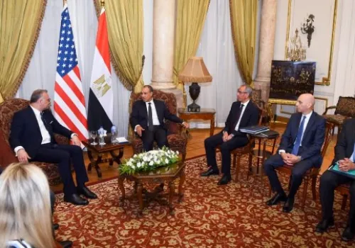 وزير الخارجية المصري يناقش مع كبير مستشاري بايدن الأوضاع الإقليمية في السودان وليبيا