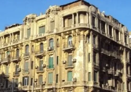 قانون جديد يتيح إسقاط دين الضريبة العقارية في 5 حالات استثنائية