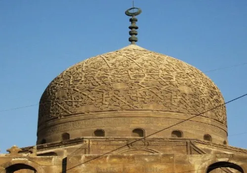 افتتاح قبة ضريح السلطان قايتباي: وزير السياحة يبرز جهود ترميم الآثار الإسلامية في حي الجمالية