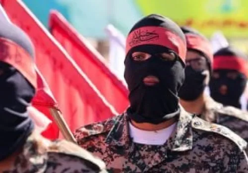 الحرس الثوري الإيراني: استعدادات لمواجهة أي توغل بري أمريكي على أراضينا