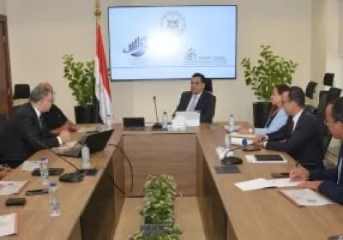 اجتماع استراتيجي لتعزيز صادرات مواد البناء والحراريات في مصر