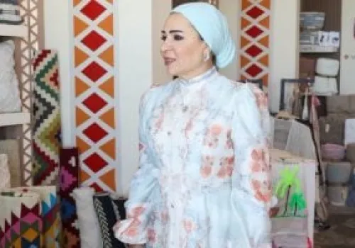 جولة ثقافية مميزة: انتصار السيسي تستقبل قرينة رئيس الجبل الأسود في معرض "ديارنا" بالعلمين