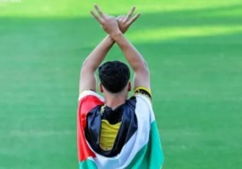 المقاولون العرب يعلنون عن ضم محمد صندوقة بجلسة تصوير مستلهمة من حسام حسن