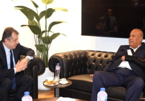 غرفة القاهرة تبحث مع سفير أرمينيا فرص تعزيز التعاون التجاري والاستثماري