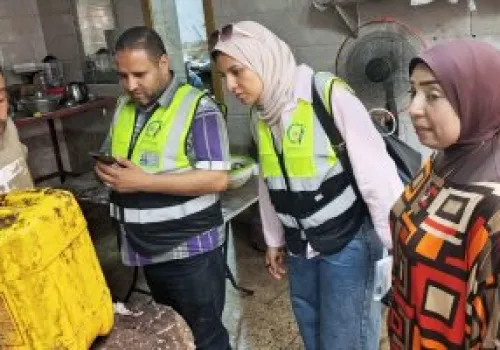 حملة رقابية مكثفة في الخصوص تكشف مخالفات غذائية وتحبط تداول منتجات غير صالحة